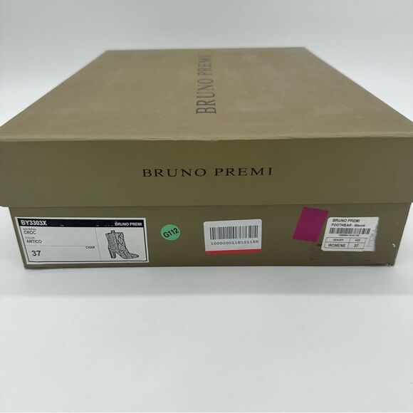 NEW Snakeskin Style Booties - Picture 6 of 7